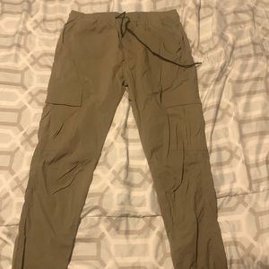 American stitch jogger pants feel comfortable to wear in any weather